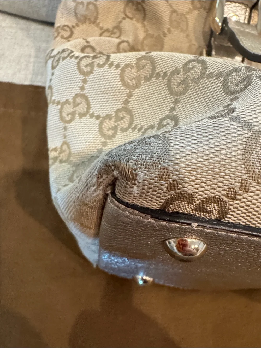 Gucci monogram abbey